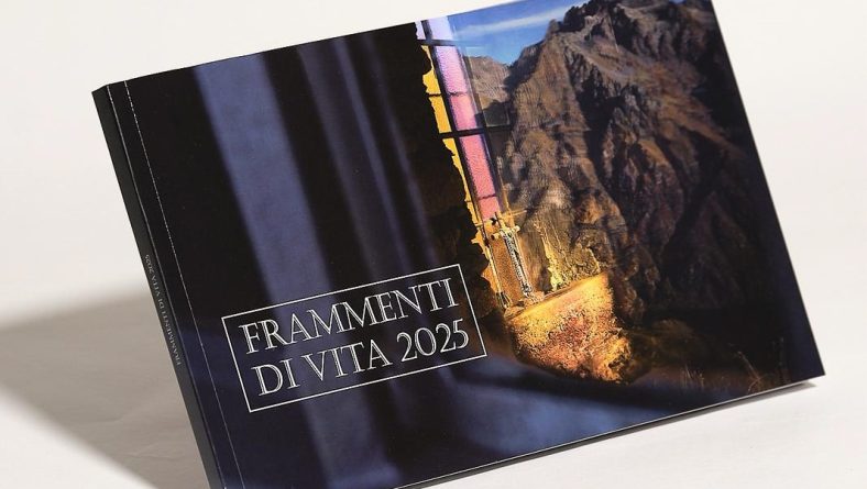 Libro Frammenti di Vita 2025